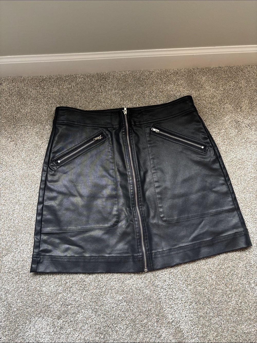 cloth & stone Black Faux Leather Zip-Front Mini Skirt